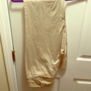 Pants size 8 tall New York & Company